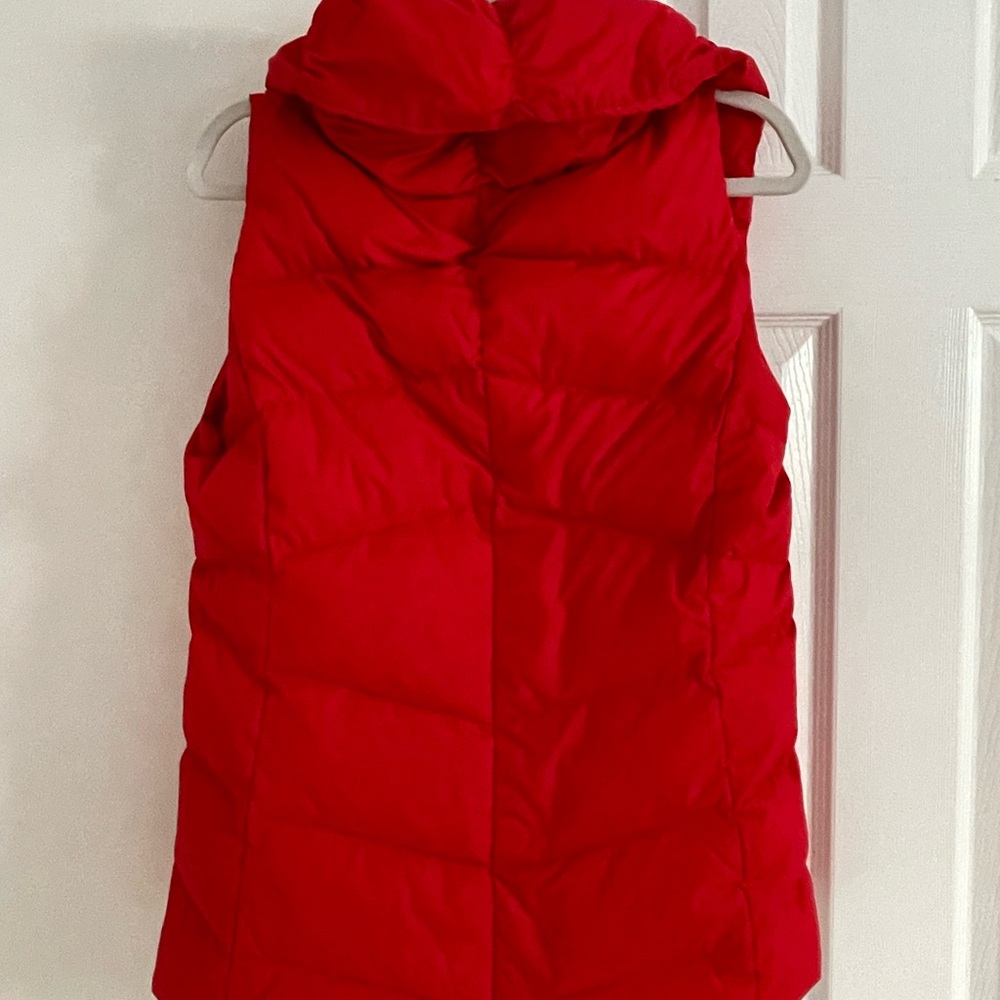 Eileen Fisher Weather Resistant High Collar Down Vest Red Winter Puffer - Picture 4 of 9